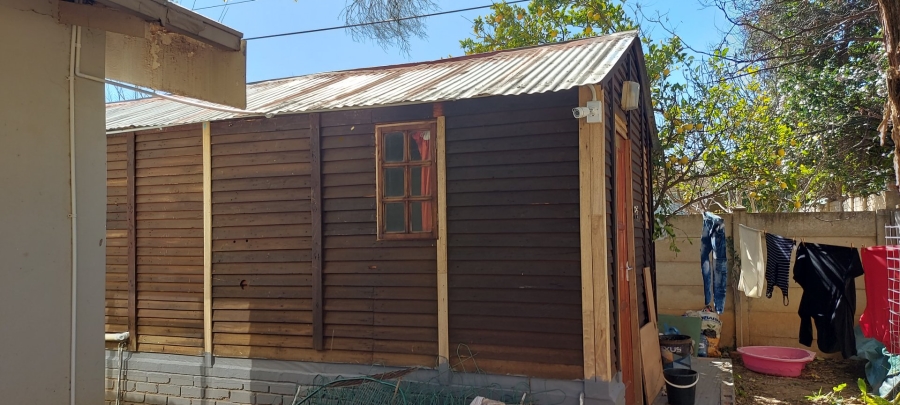 13 Bedroom Property for Sale in Brandwag Free State